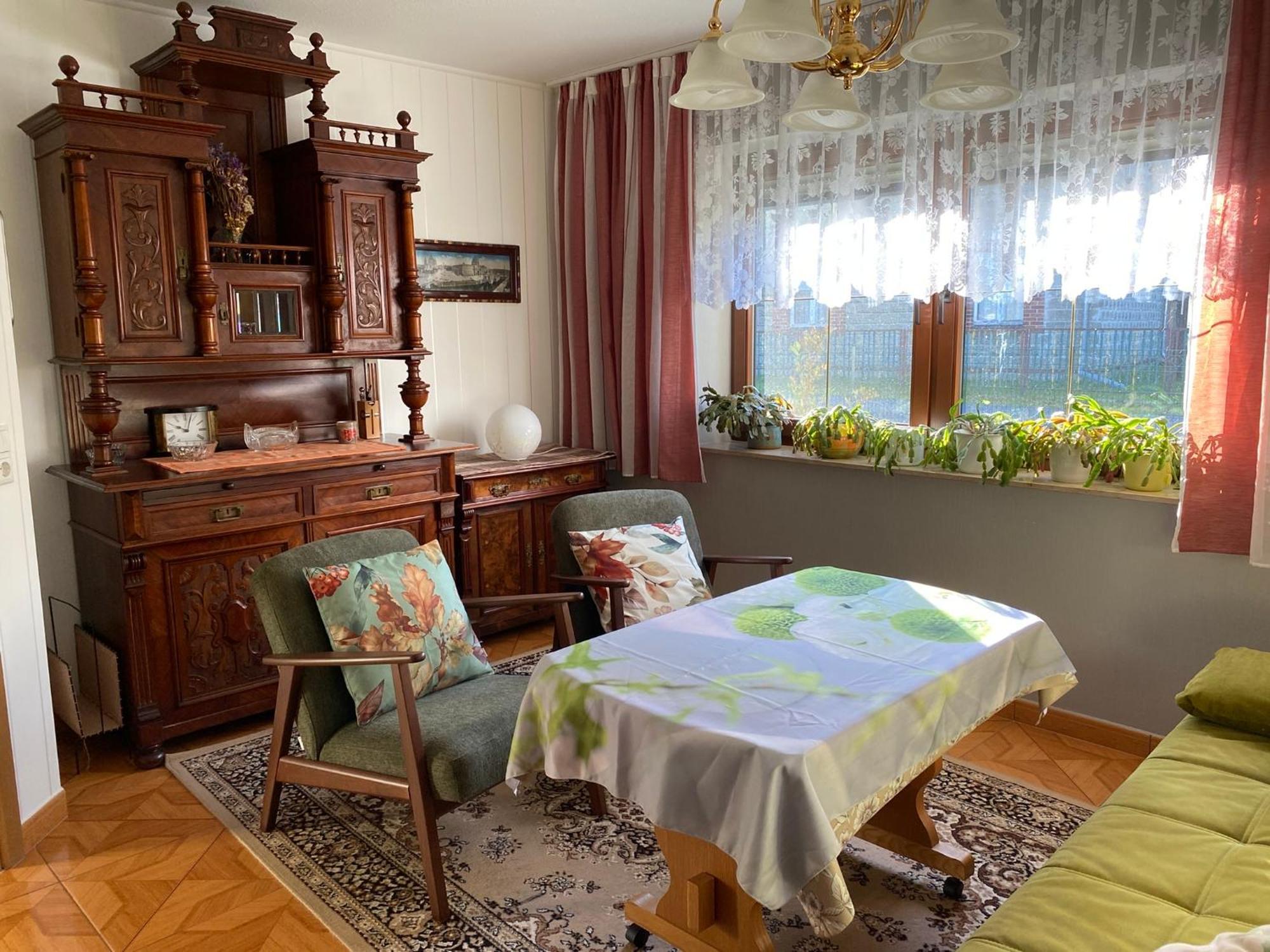 Frauendorf Ruhe Und Bequemlichkeitアパートメント エクステリア 写真